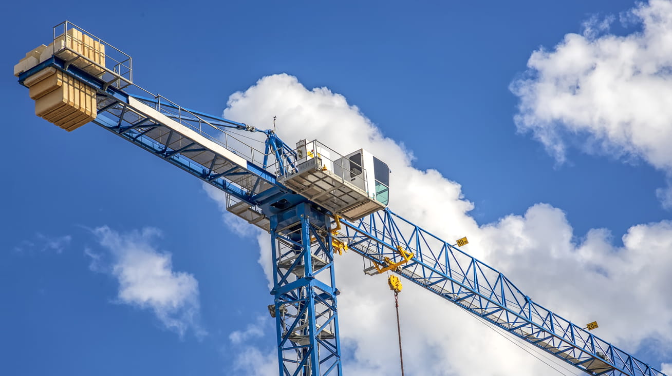 Heavy-duty equipment and power transmission